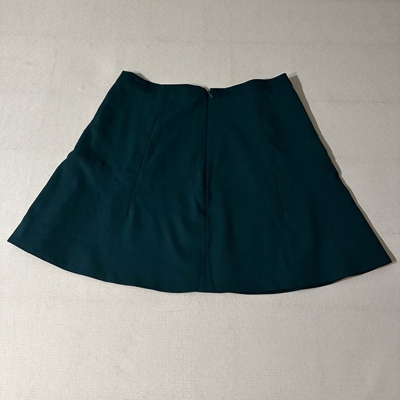 J.Crew Double Crepe Fluted Skirt Green Women’s Size 6 - Picture 6 of 7